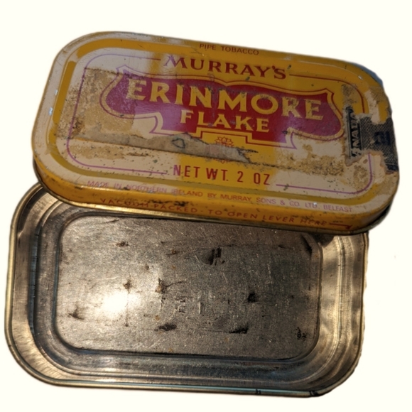 Vintage Murray's Erinmore Flake Tobacco Tin made in Belfast Northern Ireland - Picture 2 of 4